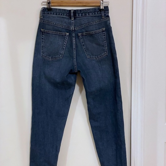 GAP 1969 Mom Jean in Dark Indigo Sz 25R - Picture 10 of 15